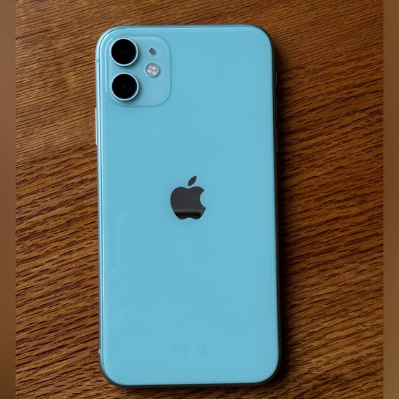 iPhone 11 128Gb Green used in good condition